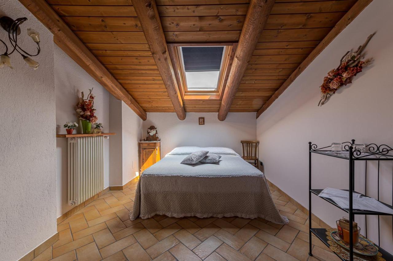 살루초 Agriturismo Il Nido Di Bacco 빌라 외부 사진